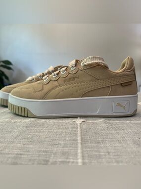 Puma Carina Street Platform Sneakers Women 9 Beige Thick Lace Streetwear